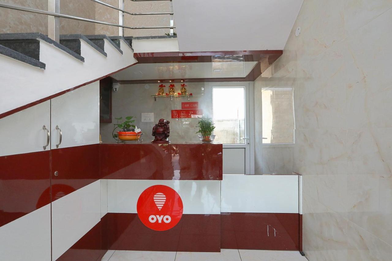 Hotel Oyo 22211 Shree Ankanatheshwara Residency Nanjangud Exterior foto